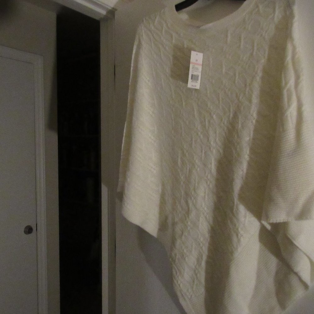 Pull over light sweater